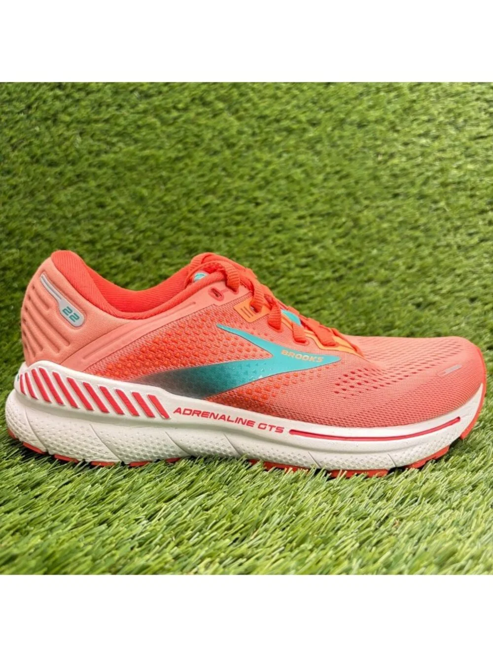 Brooks Adrenaline GTS 22 Womens Size 7 Orange Athletic Running Shoes Sneakers